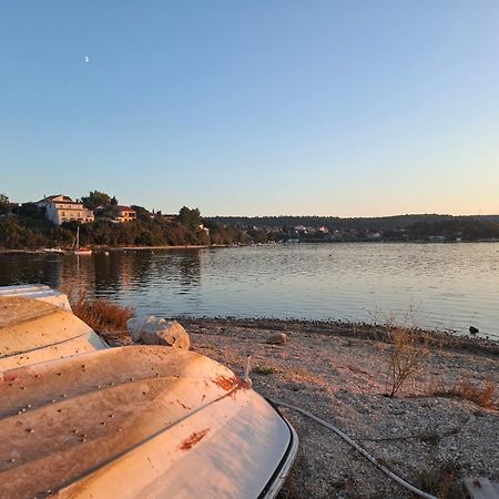 Apartmani Orhideja Gornji Karin Exteriér fotografie
