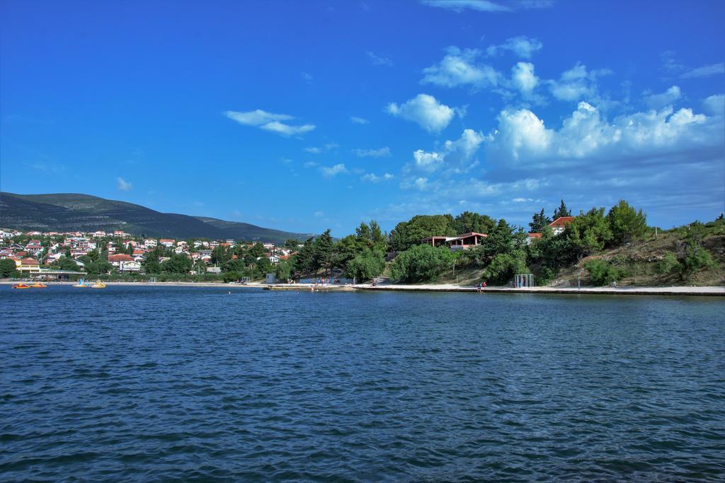 Apartmani Orhideja Gornji Karin Exteriér fotografie