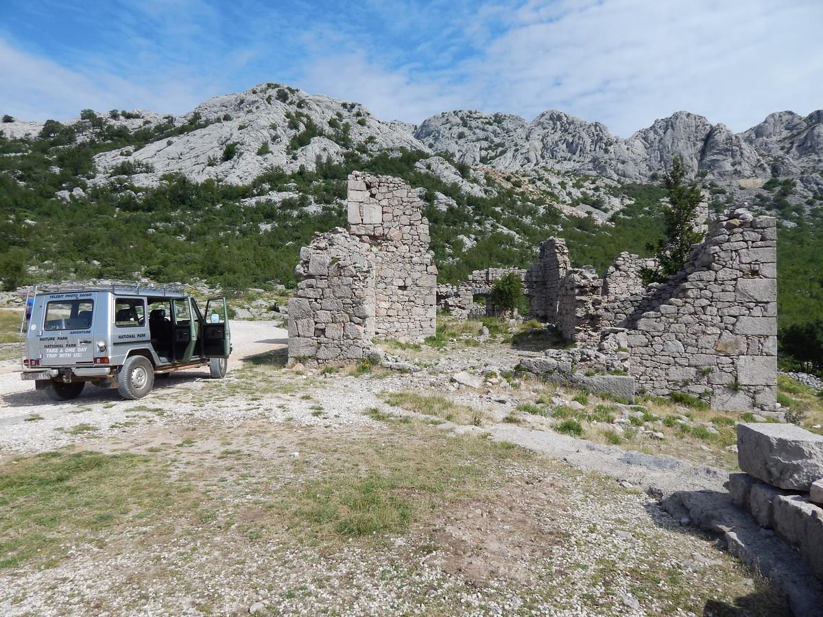 Apartmani Orhideja Gornji Karin Exteriér fotografie